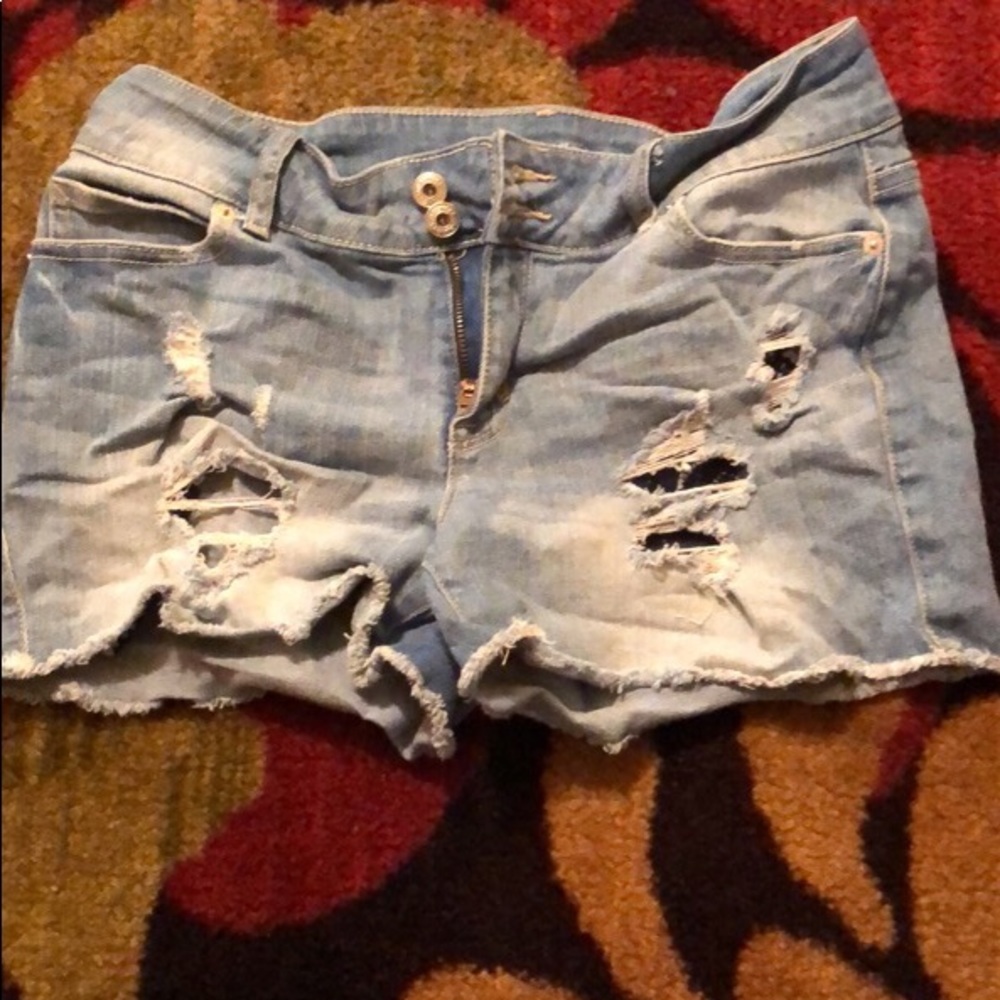 Maurice’s shorts.